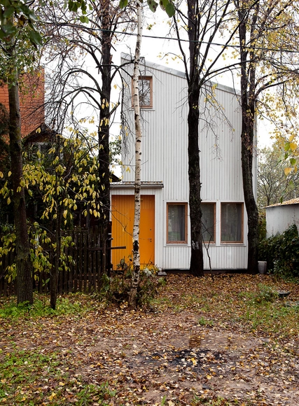 Casa de bajo presupuesto / Le Atelier - Casas