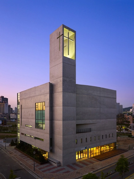 Iglesia Neulsam  / Lee Eunseok, K.O.M.A - Iglesia