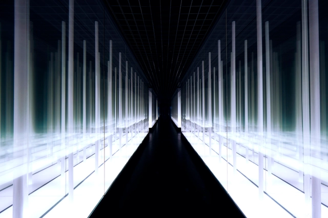 Instalação de Luz: Infinity Bamboo Forest por PRISM DESIGN - Iluminação