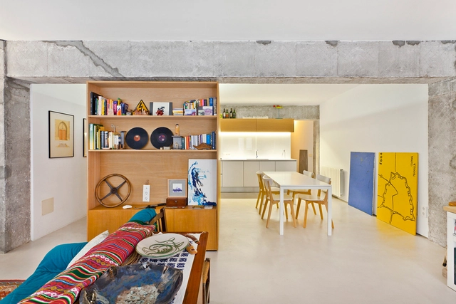 Reforma de Apartamento  / Vila Segui Arquitectos - Diseño De Interiores, Puerta, Mesas, Sillas