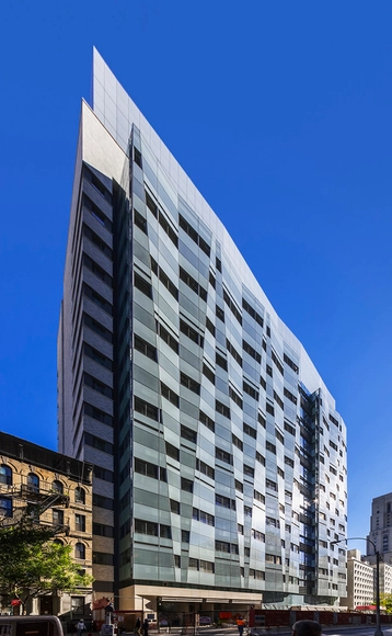 Weill Cornell Medical College Belfer Research Building  / Todd Schliemann | Ennead Architects - Research Center, Facade