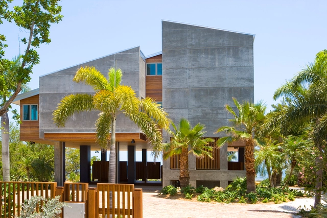 Residencia Tavernier Drive / Luis Pons Design Lab - Casas