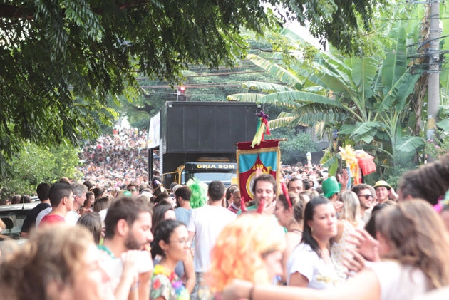Carnavalizar as ruas de São Paulo - Imagem de Destaque