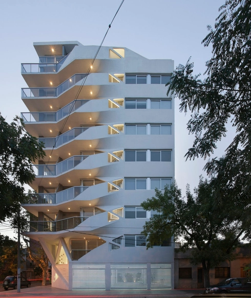 Jujuy Redux / P-A-T-T-E-R-N-S + Maxi Spina Architects - Housing, Facade