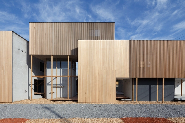 Conjunto Dragon Court / Eureka - Casas