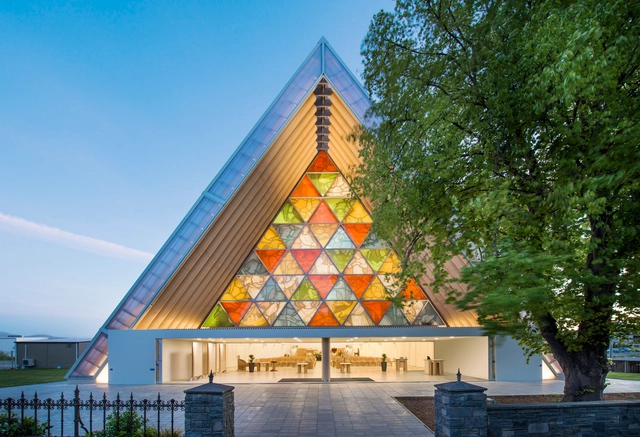 La obra social y humanitaria de Shigeru Ban en 10 proyectos - Imagen Principal