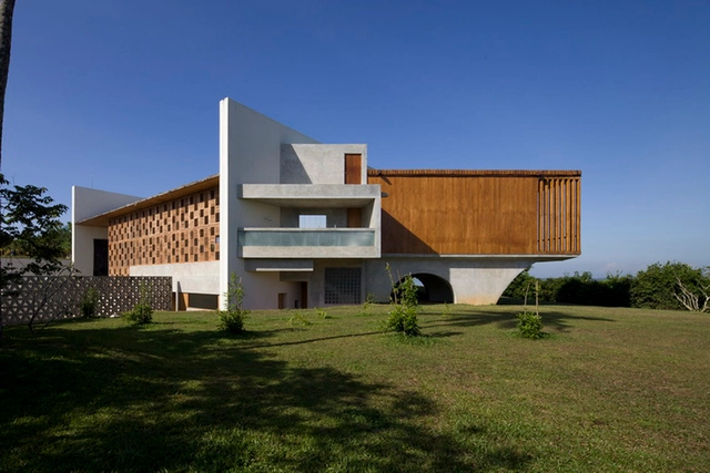 Residência Vista / Shigeru Ban Architects - Casas