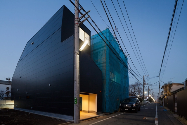 House in Fukasawa / LEVEL Architects - Houses, Facade