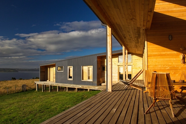 Casa Aguantao / Fones Arquitectos - Casas