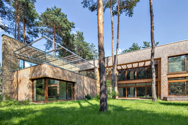 Casa Forestal / Biuro Architektoniczne Barycz & Saramowicz - Casas