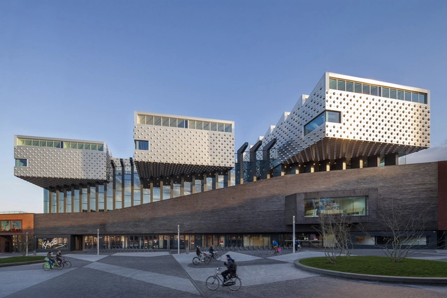 Centro cultural Eemhuis / Neutelings Riedijk Architects - Centro Artes Visuales