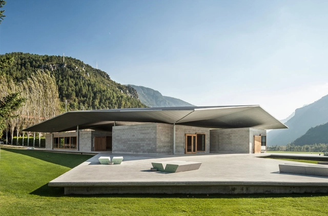 Seven Architects Shortlisted for $100,000 Wheelwright Prize - Featured Image