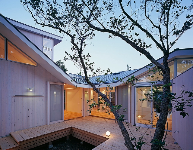 Casa ITO / Nakahira Architects - Casas