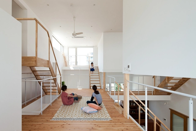 LT Josai Shared House  / Naruse Inokuma Architects - Coliving, Stairs, Handrail