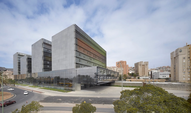 Ciudad De La Justicia  / Magüi González, José Antonio Sosa, Miguel Santiago  - Edificios Institucionales