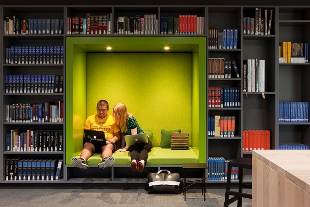 Biblioteca Raheen da Universidade Católica Australiana / Woods Bagot - Instituto