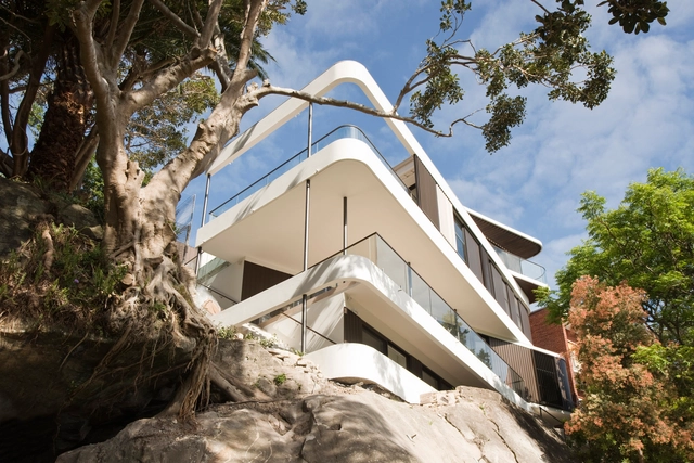 Casa sobre o penhasco / Luigi Roselli - Casas