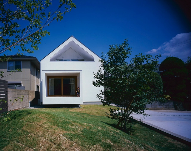 Casa en Fukai / Horibe Associates - Casas