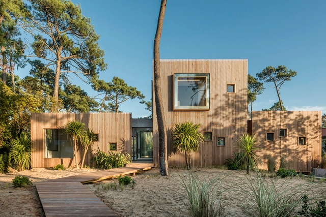 Villa Chiberta / Atelier Delphine Carrere - Casas
