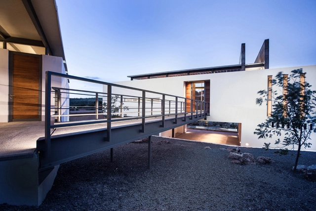 La Colina  /  FANARQ + THAA - Casas