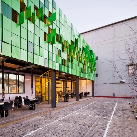 La Casa del Bosque / JYA-RCHITECTS  - Restaurantes & Bares