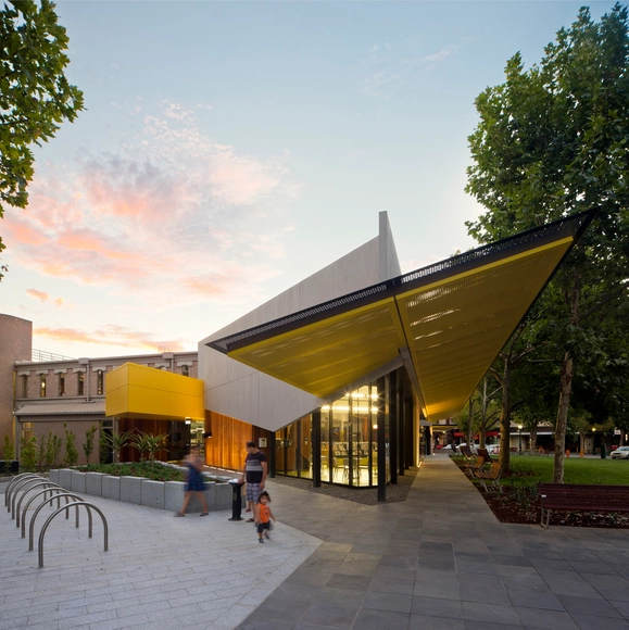 Biblioteca Bendigo / MGS Architects - Ampliación