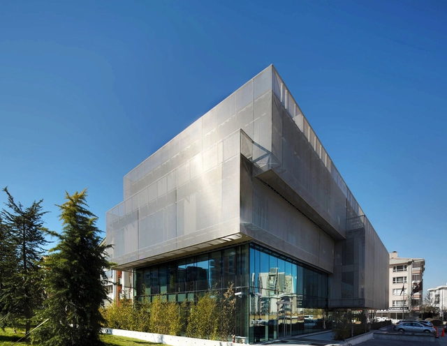 Sede da Associação Turca de Empreiteiros  / AVCI Architects  - Edifícios De Escritórios
