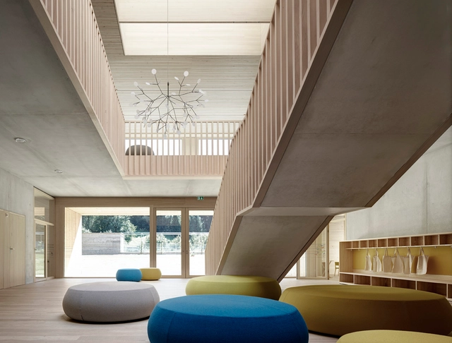 Jardim de Infância Susi Weigel / Bernardo Bader Architects - Jardim De Infância