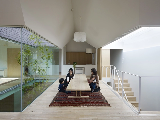 Casa Atlas / Tomohiro Hata Architect and Associates - Casas