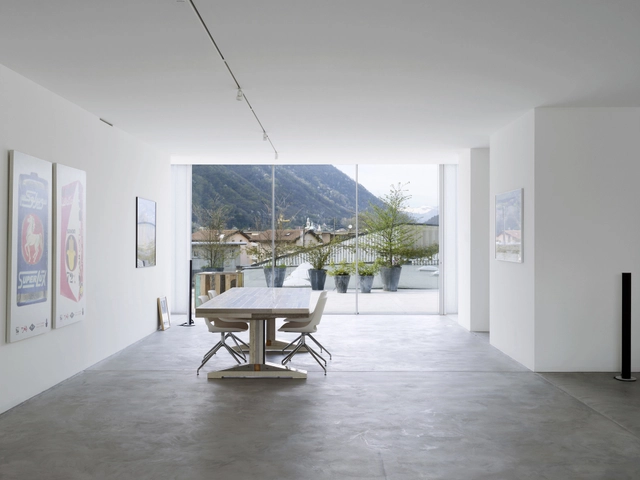 Loft B / Durisch + Nolli Architetti - Houses, Facade, Table, Chair