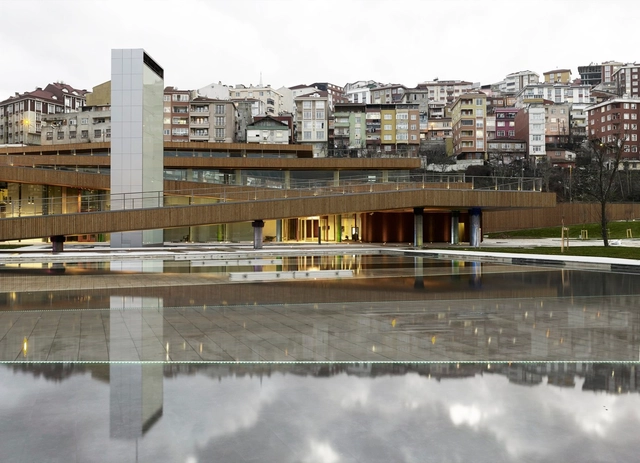 Centro Cultural y Salón para Matrimonios Eyüp / EAA - Emre Arolat Architecture - Centro Cultural