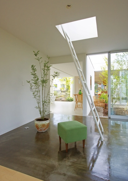 Casa em Sakura / Yamazaki Kentaro Design Workshop - Casas