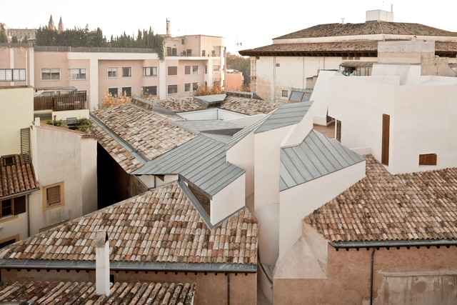 Centro Cultural Casal Balaguer / Flores & Prats + Duch-Pizá - Centro Cultural