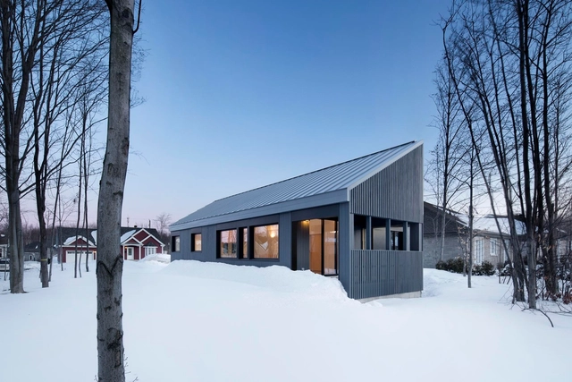 Casa Sorel / NatureHumaine - Casas