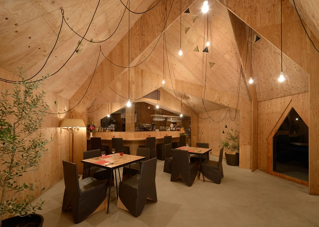 L’Angolino  / GENETO - Restaurants & Bars, Table, Lighting, Chair