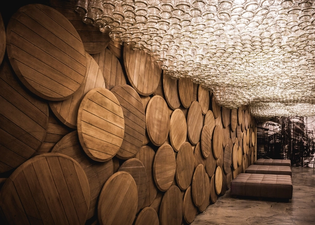 Shustov Brandy Bar / Studio Belenko - Interior Design