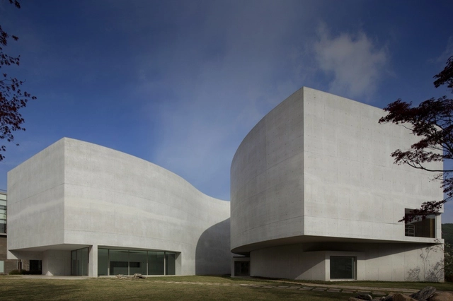 Museo Mimesis  / Alvaro Siza + Castanheira & Bastai  + Jun Sung Kim - Centro Cultural