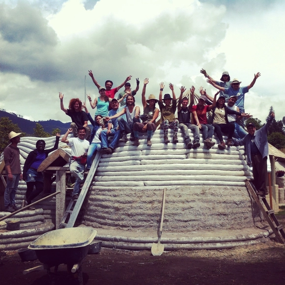 "Organizmo" en Colombia: Experimentación y educación constructiva para crear comunidades sustentables - Imagen Principal