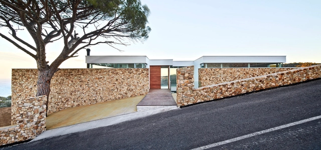 Casa Juncal & Rodney / Pepe Gascon  - Casas