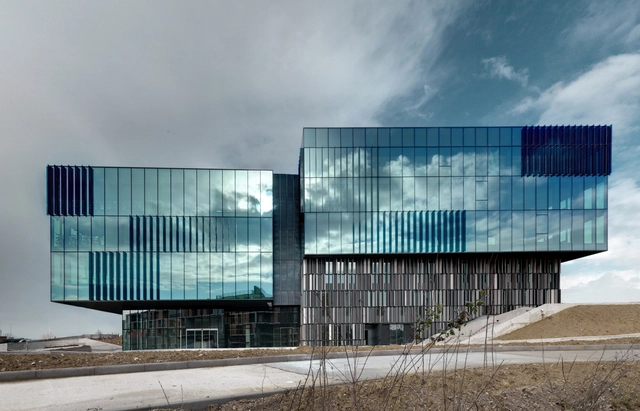 Oficinas Nestlé / Park Associati - Edificios Institucionales