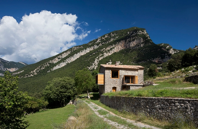 El Bosquet / Arcadi Pla Masmiquel + Núria Pla Illa - Casas, Fachada