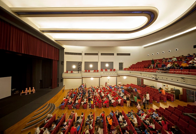 Rehabilitación del Teatro Góngora de Córdoba / Rafael de la-Hoz - Renovación, Sillas