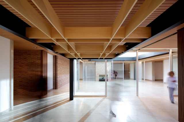 "Bungalow Germania" - Pavilhão da Alemanha na Bienal de Veneza 2014 - Imagem de Destaque