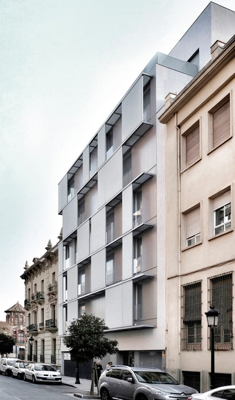 Octavio Cuartero / Candel Arquitectura - Apartments, Facade, Balcony