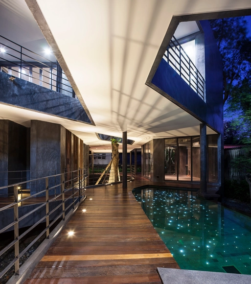 Divergence House / FOS - Casas