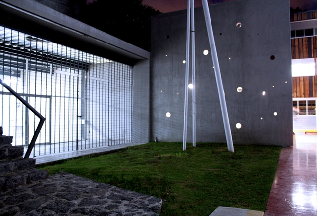 Intervención en el Instituto Piaget / 2puntocero arquitectura - Imagen Principal