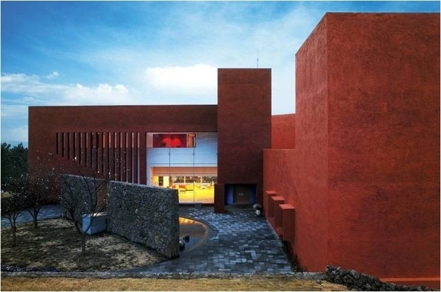 La Casa del Agua de Ricardo Legorreta en Corea del sur será demolida este mes de Octubre - Imagen Principal