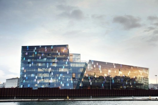 Exhibition: Europe's Best Buildings / Mies van der Rohe Award 2013 - Featured Image