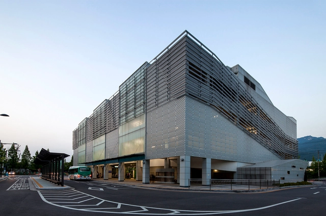 Estacionamiento Dobongsan / Jae Kim | CoDeAU + Namoa Architects  - Estacionamiento