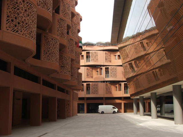 Por dentro da Cidade de Masdar - Imagem de Destaque